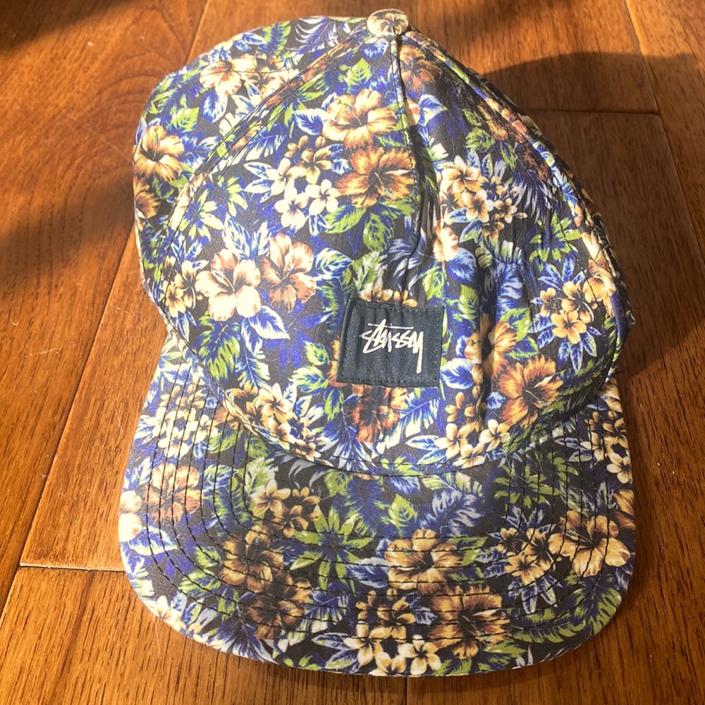 Gorgeous unique printed Stussy hat